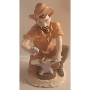 9" Narco ceramic blacksmith figurine grey anvil